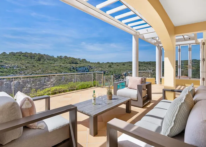 Villa La Quinta By Menorca Vacations